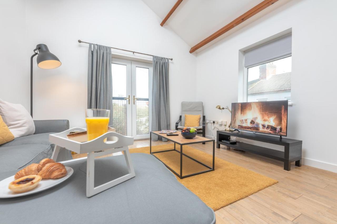 Stayright- 2 Bedroom House, Centrally Located & Close Walk To City Centre Cardiff Exterior foto